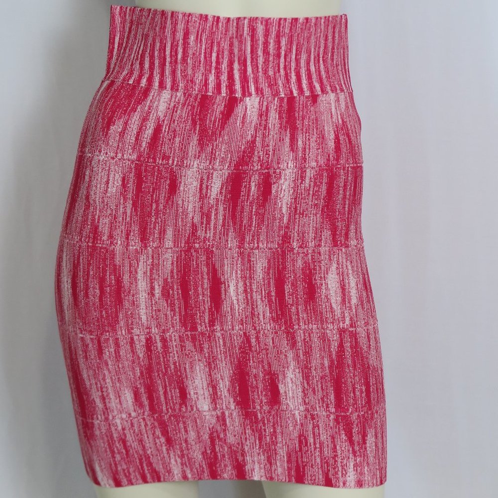NWT BCBGMaxAzria Space Dye Begonia Combo Pencil Skirt Size S
